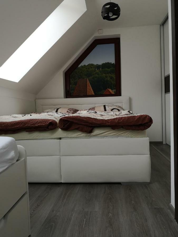 Centrum Apartman Leyla バルデヨフ エクステリア 写真