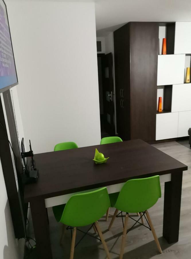 Centrum Apartman Leyla バルデヨフ エクステリア 写真